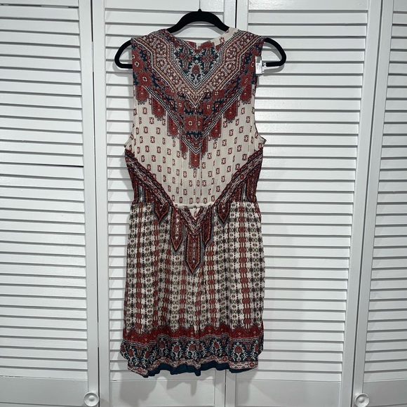 Francesca’s Dress — Large - Picture 5 of 5